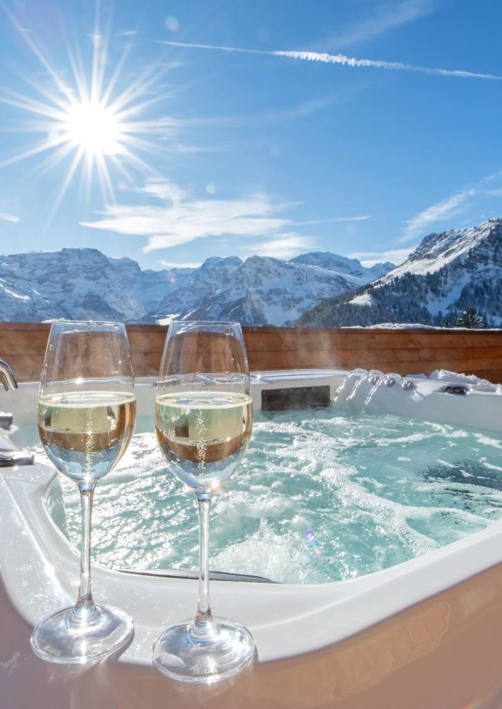 Spa on the balcony of a room at the Panorama Hotel